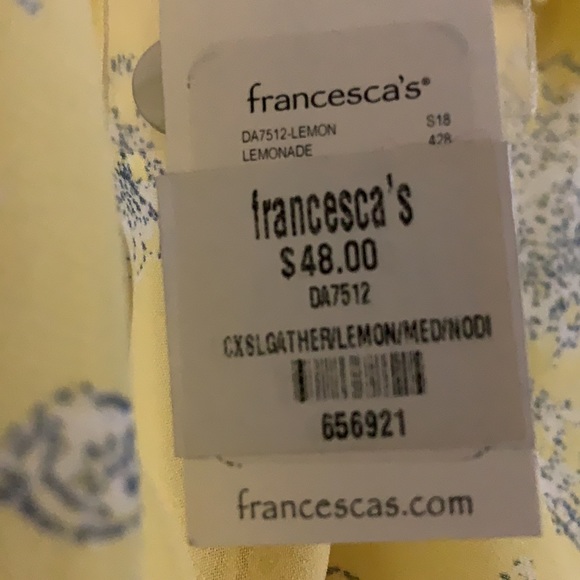 New with tags. Medium yellow dress with flower white and blue from Francescas - Picture 8 of 8